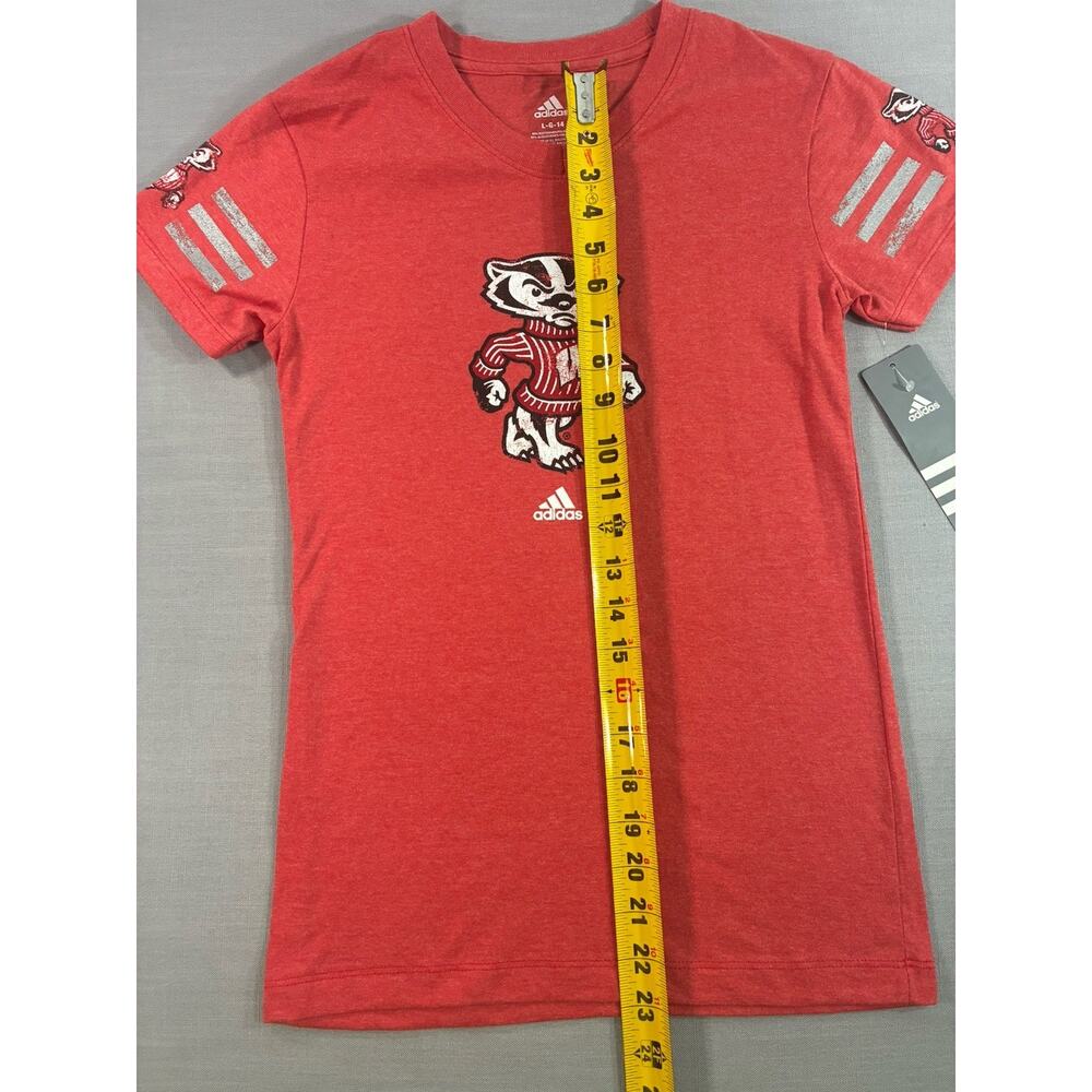 Adidas Wisconsin Badgers Youth Large 14 Red Graphic T-Shirt NCAA NWT - Picture 5 of 7
